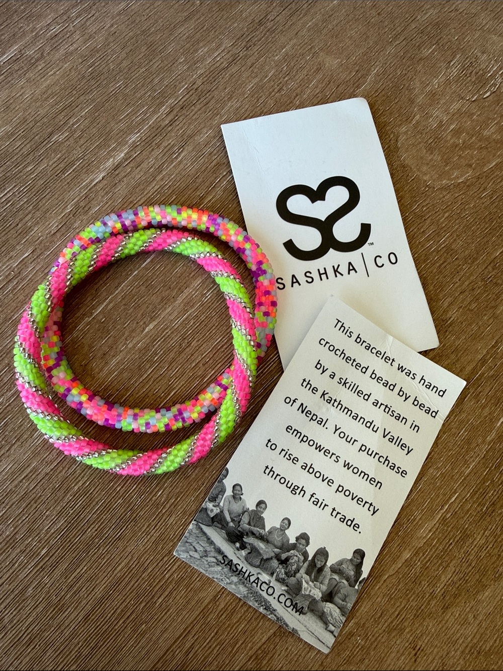 Sashka Co. Glass Beaded Roll On Bracelet Set in Neon Pink & Lime